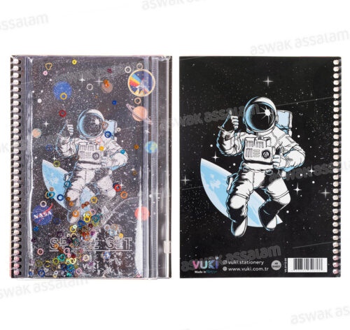 BLOC NOTES COUVERTURE EAU PAILLETEE MOTIF ASTRONAUTE 21*16*0,6CM 80 PAGES VUKI